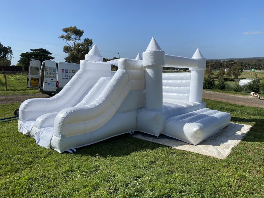 hire small jumping castle